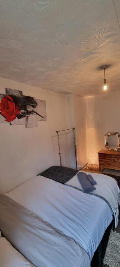 Property In Brixton Londra Exterior foto